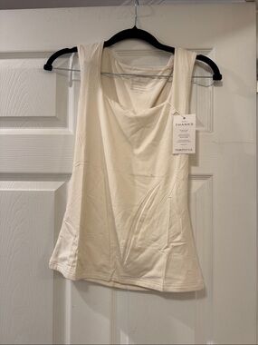 Pinkstyle Cream Scoop Neck Tank Top — Lightweight Women's Tank